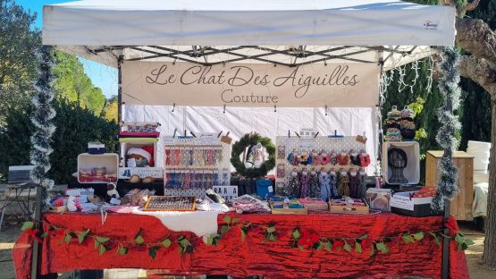Stand couture d'accessoires le Chat des Aiguilles